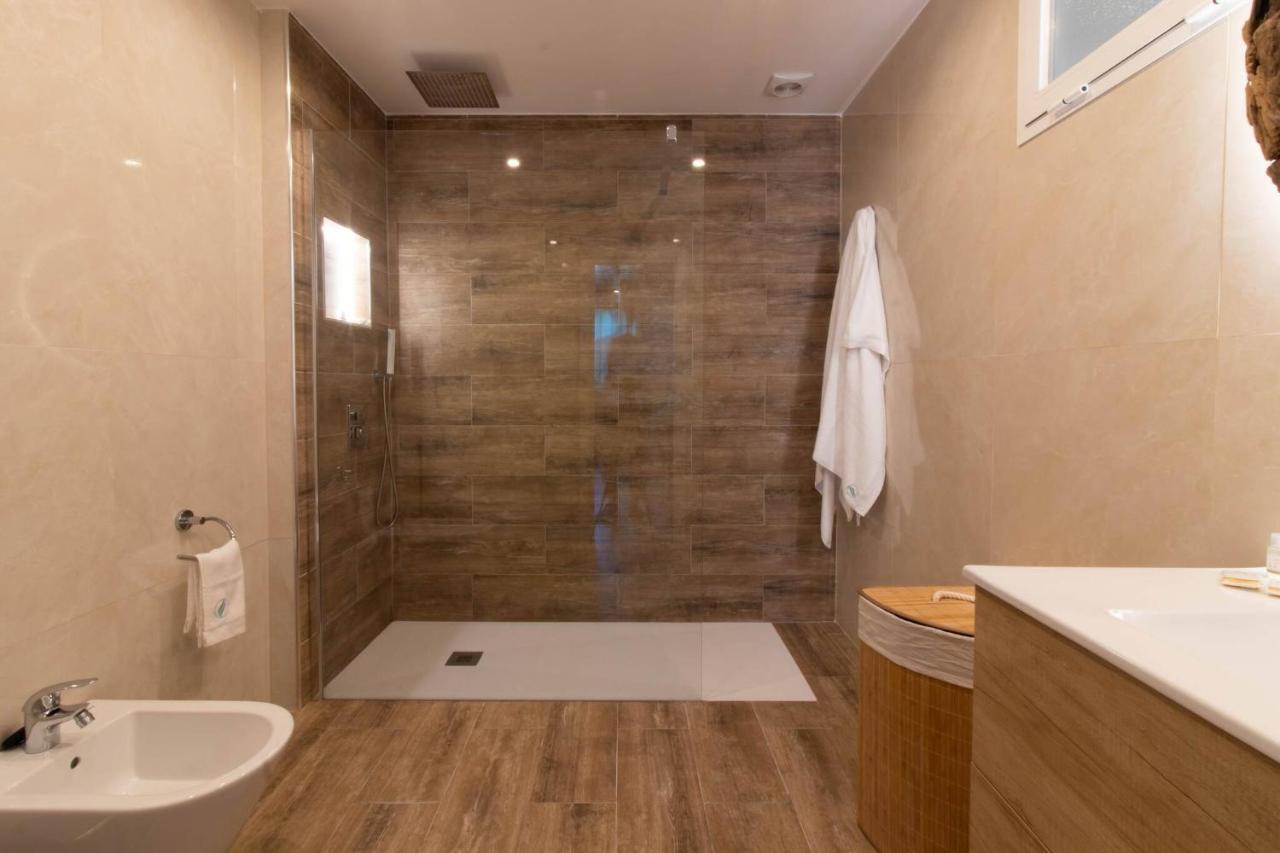 Room In Guest Room - Private Room In The Fishing Port Of Marbella Eksteriør billede